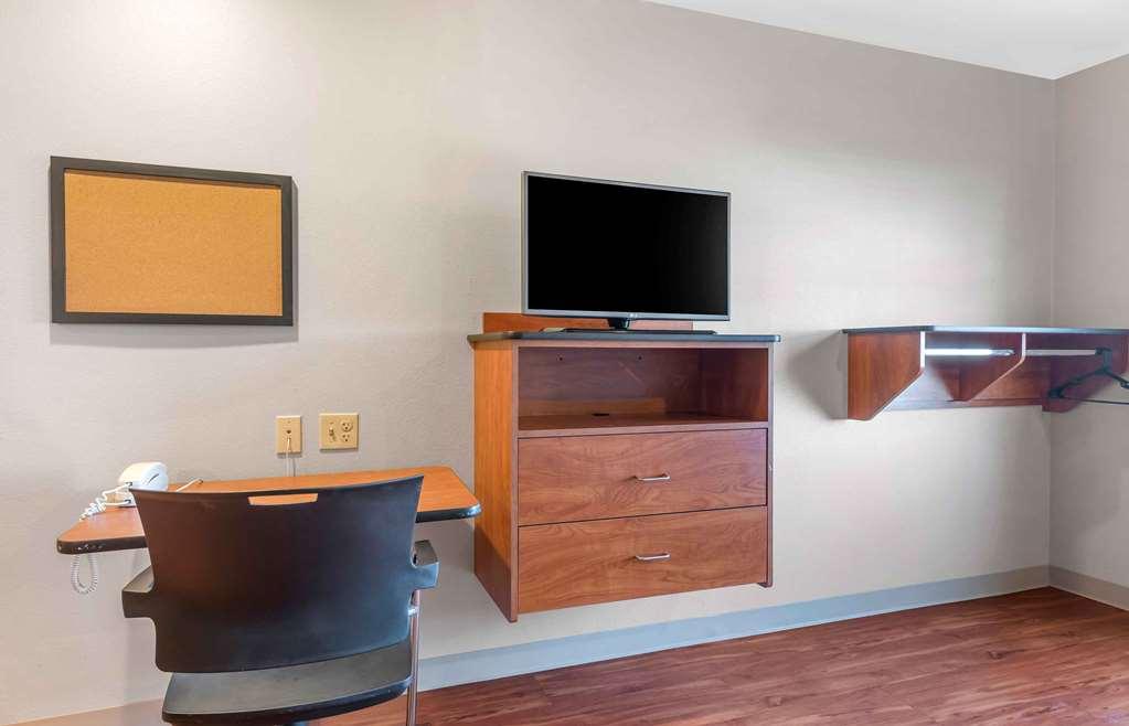 Extended Stay America Select Suites - Colorado Springs Room photo